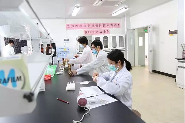 【初心如磐，，使命在肩】我为药品研发昼夜攻关，，你为抗疫支援远走湖北